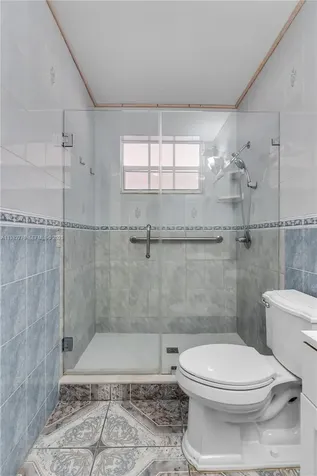 380 E 56th Street Hialeah FL 33013