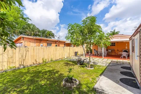 380 E 56th Street Hialeah FL 33013