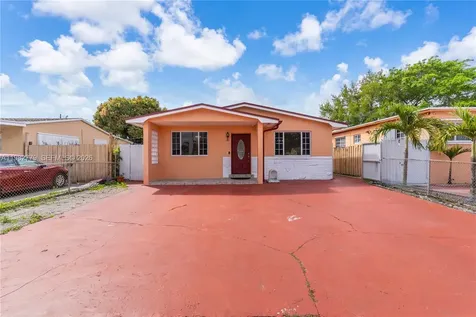380 E 56th Street Hialeah FL 33013