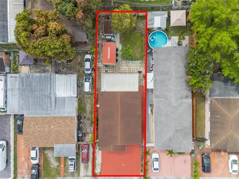 380 E 56th Street Hialeah FL 33013