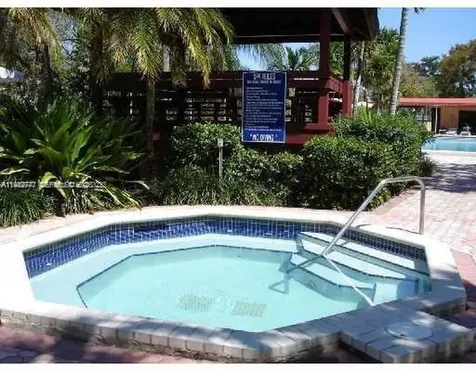 7765 SW 86th Street Miami FL 33143