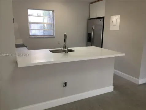 7765 SW 86th Street Miami FL 33143