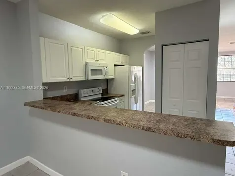 1690 NE 33rd Avenue Homestead FL 33033