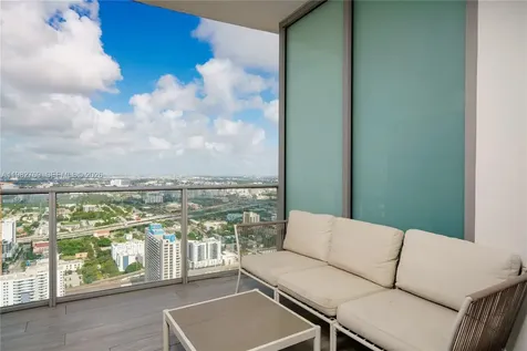 851 NE 1st Avenue Miami FL 33132