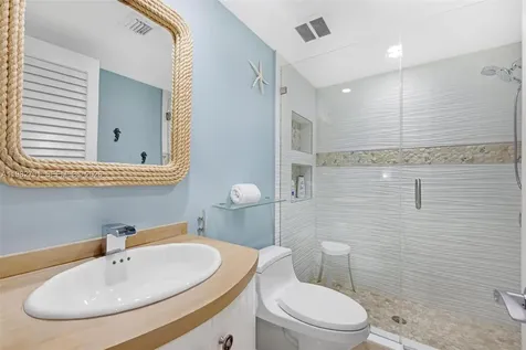 41 Pumpkin Cay Key Largo FL 33037