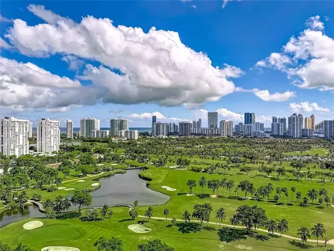 20301 W Country Club Drive Aventura FL 33180