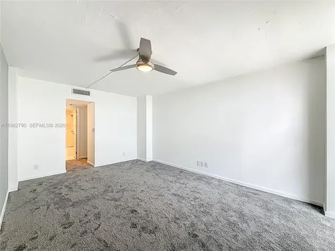 20301 W Country Club Drive Aventura FL 33180