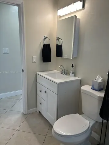 2415 Grant Street Hollywood FL 33020