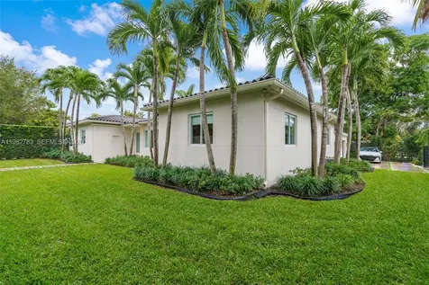 500 NE 51st Street Miami FL 33137