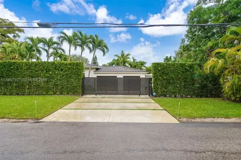 500 NE 51st Street Miami FL 33137