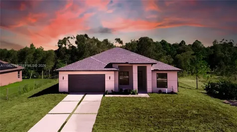 861 Bancroft Lehigh Acres FL 33974