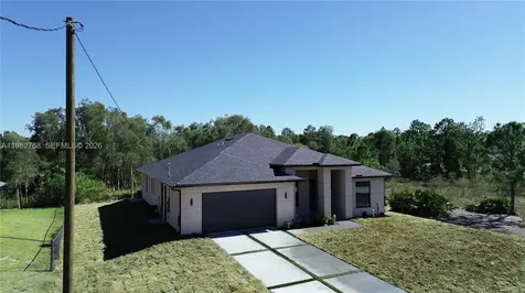 861 Bancroft Lehigh Acres FL 33974