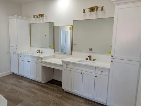 861 Bancroft Lehigh Acres FL 33974