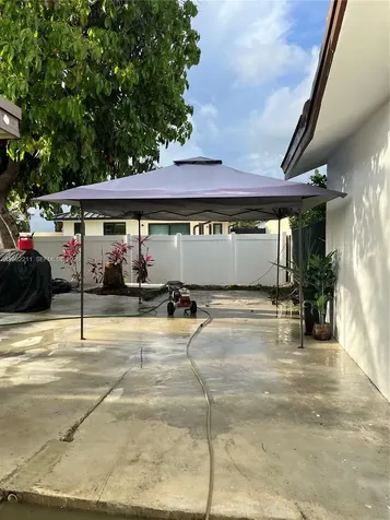 13485 SW 28th Street Miami FL 33175