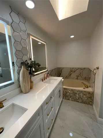5544 NW 54th Circle Coconut Creek FL 33073