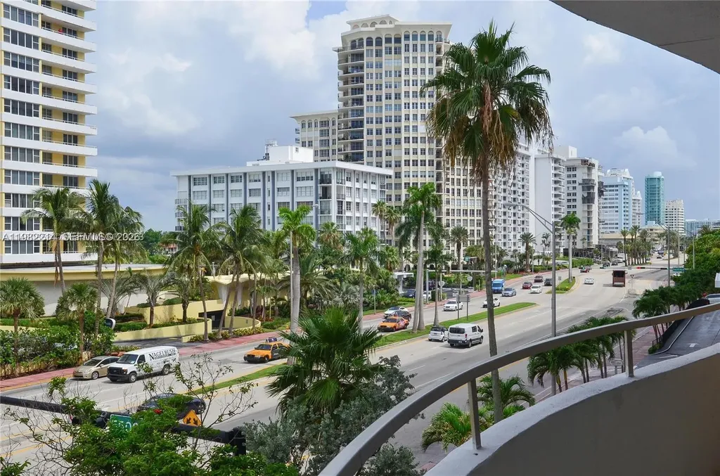 5555 Collins Avenue Miami Beach FL 33140