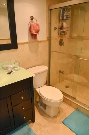 5555 Collins Avenue Miami Beach FL 33140