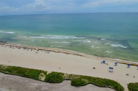5555 Collins Avenue Miami Beach FL 33140