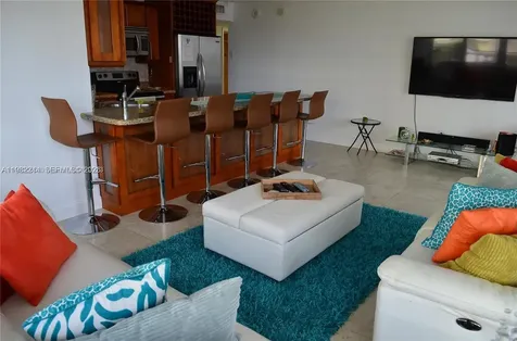 5555 Collins Avenue Miami Beach FL 33140