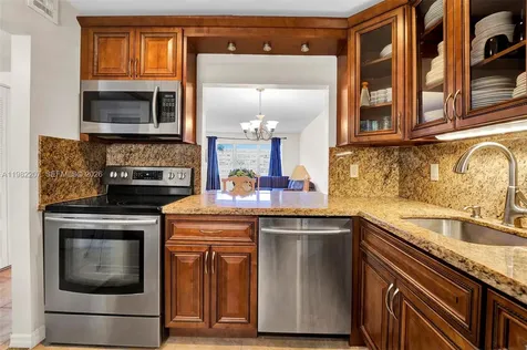 410 SE 2nd Street Hallandale Beach FL 33009