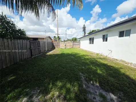 4490 SW 19th Street West Park FL 33023