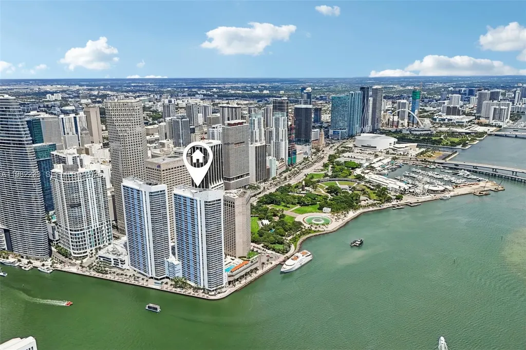 335 S Biscayne Boulevard Miami FL 33131