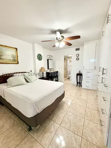 20500 W Country Club Drive Aventura FL 33180
