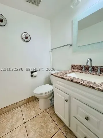 20500 W Country Club Drive Aventura FL 33180