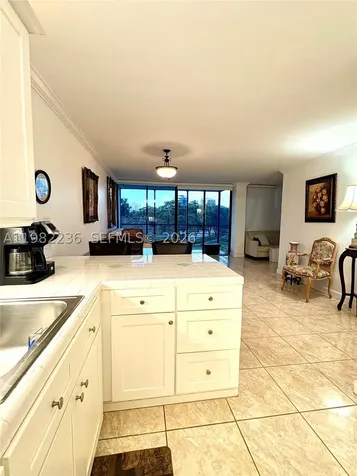 20500 W Country Club Drive Aventura FL 33180
