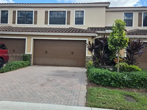 106 Riverwalk Circle E Plantation FL 33325
