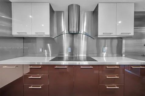 199 Ocean Lane Drive Key Biscayne FL 33149