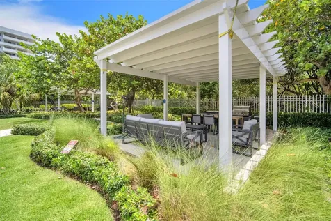 199 Ocean Lane Drive Key Biscayne FL 33149