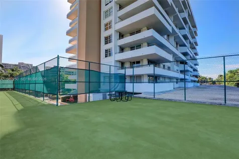 199 Ocean Lane Drive Key Biscayne FL 33149