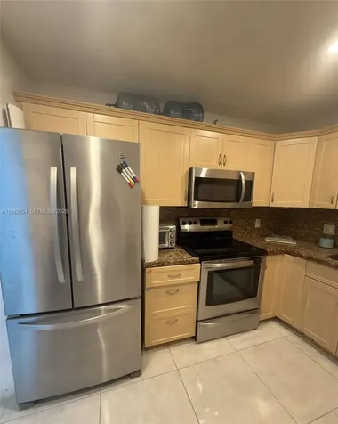 2851 NE 183rd Street Aventura FL 33160