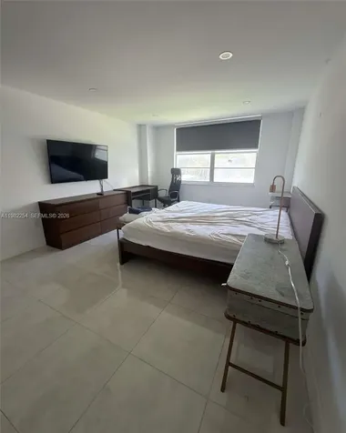 2851 NE 183rd Street Aventura FL 33160