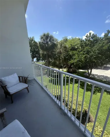 2851 NE 183rd Street Aventura FL 33160
