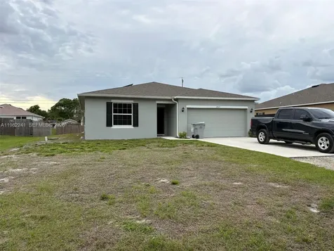8065 97th Avenue Vero Beach FL 32967
