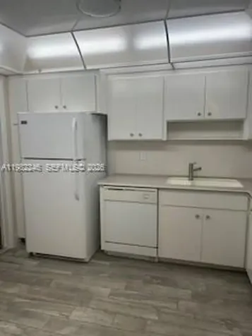 215 SE 3rd Avenue Hallandale Beach FL 33009