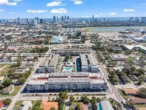 215 SE 3rd Avenue Hallandale Beach FL 33009