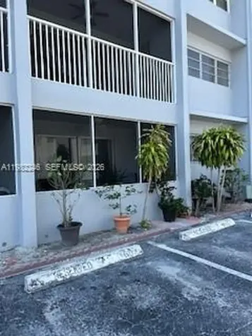215 SE 3rd Avenue Hallandale Beach FL 33009