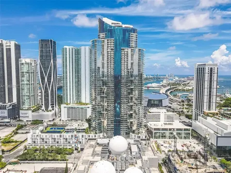 851 NE 1st Avenue Miami FL 33132
