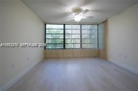 1713 Whitehall Drive Davie FL 33324