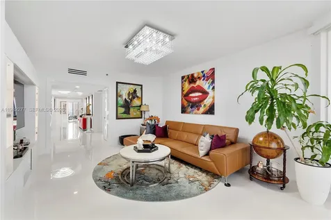 7000 Island Boulevard Aventura FL 33160