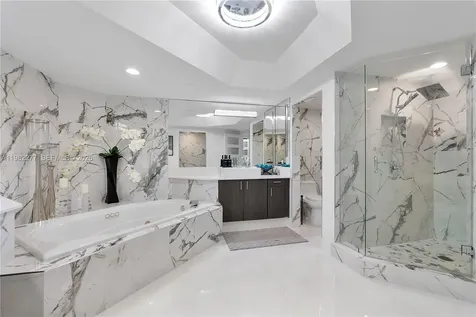 7000 Island Boulevard Aventura FL 33160