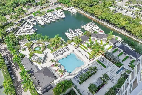 7000 Island Boulevard Aventura FL 33160