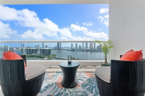 7000 Island Boulevard Aventura FL 33160