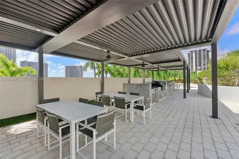 7000 Island Boulevard Aventura FL 33160