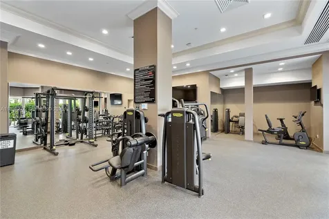 7000 Island Boulevard Aventura FL 33160