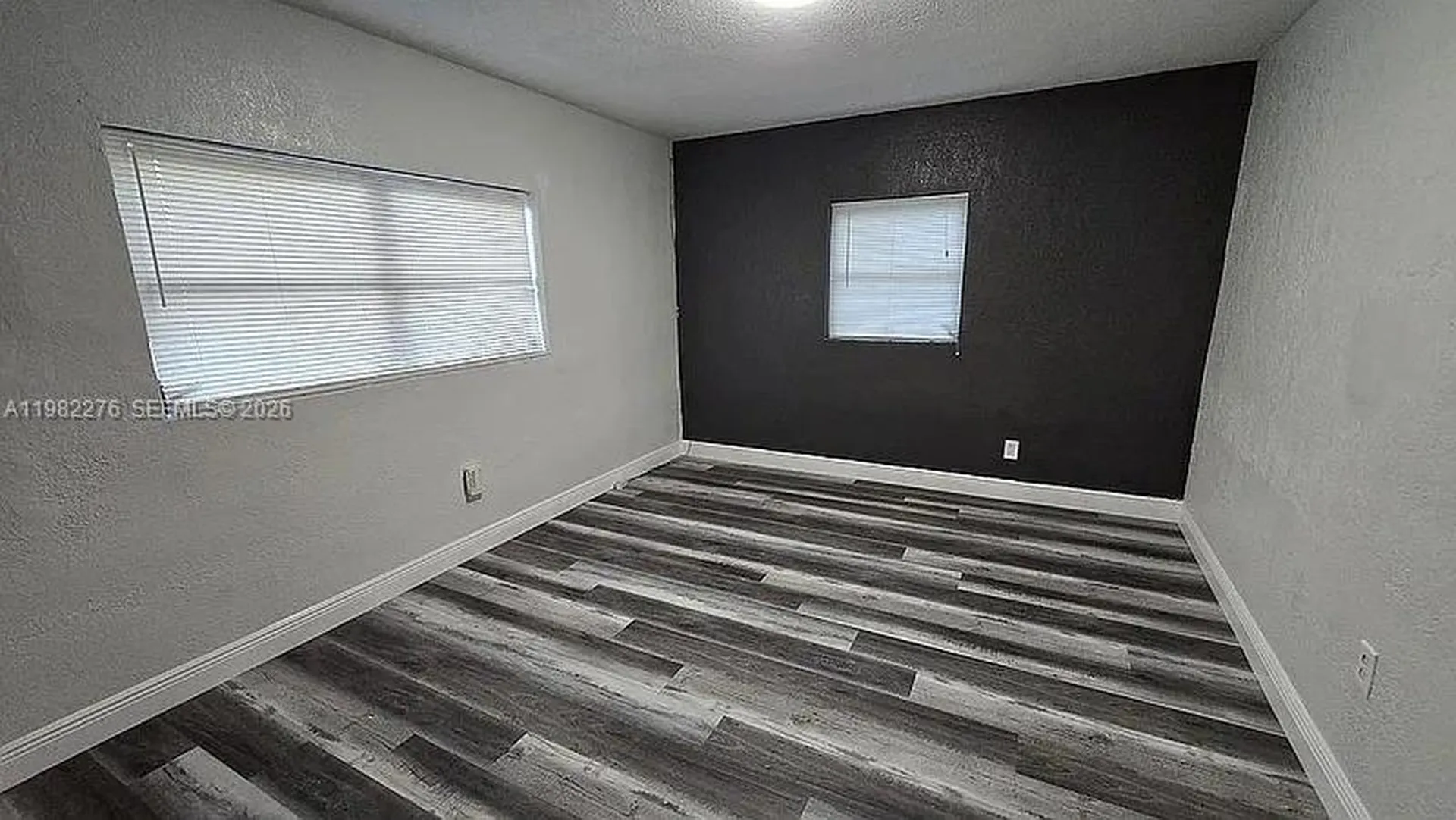 521 E Evanston Circle Fort Lauderdale FL 33312