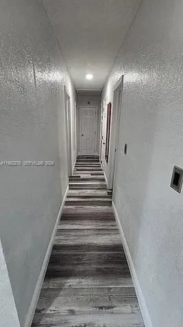 521 E Evanston Circle Fort Lauderdale FL 33312